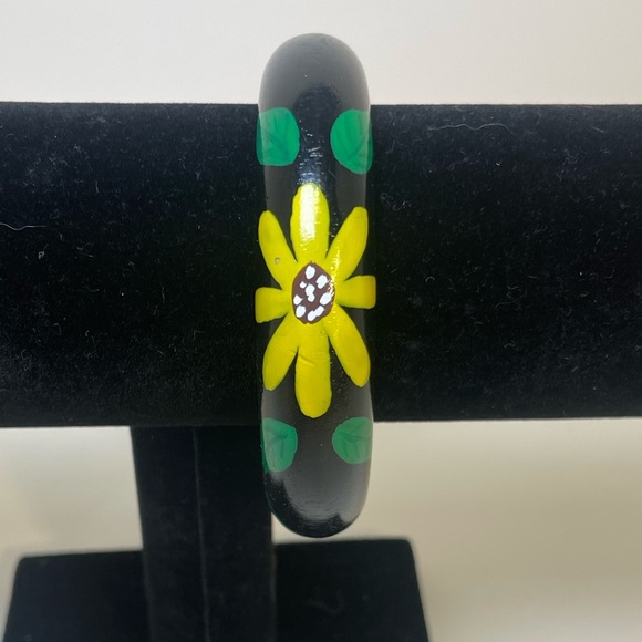 Vintage Floral Black and Yellow Wooden Bangle Bracelet - Picture 1 of 8